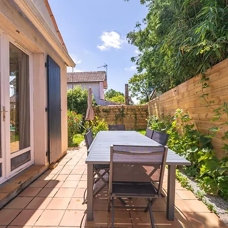 Nouveau ! Maison Familiale A 100m De La * 圣特罗让莱班